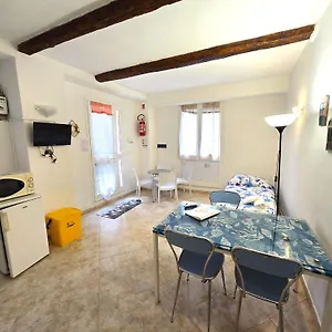 stella-marina.hotelitalianriviera.com/